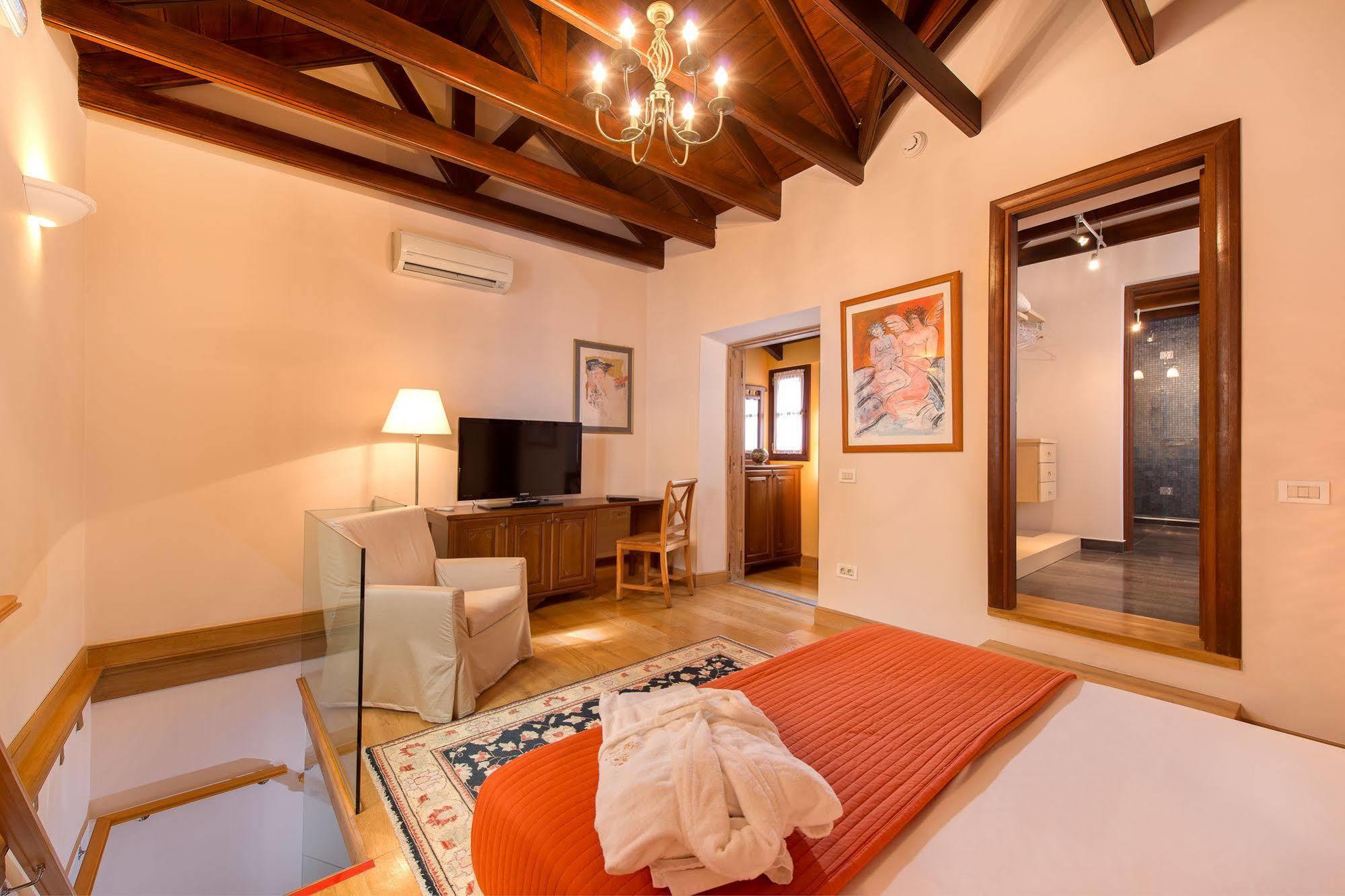 Rodos Niohori Elite Suites Boutique Hotel Rhodes City Екстериор снимка